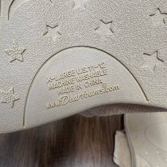 Dearfoams Thong Slippers - Picture 4 of 4